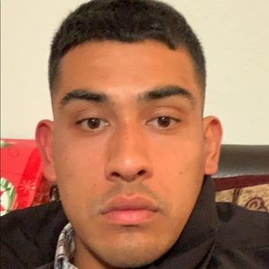 Meet your Posher, Luis